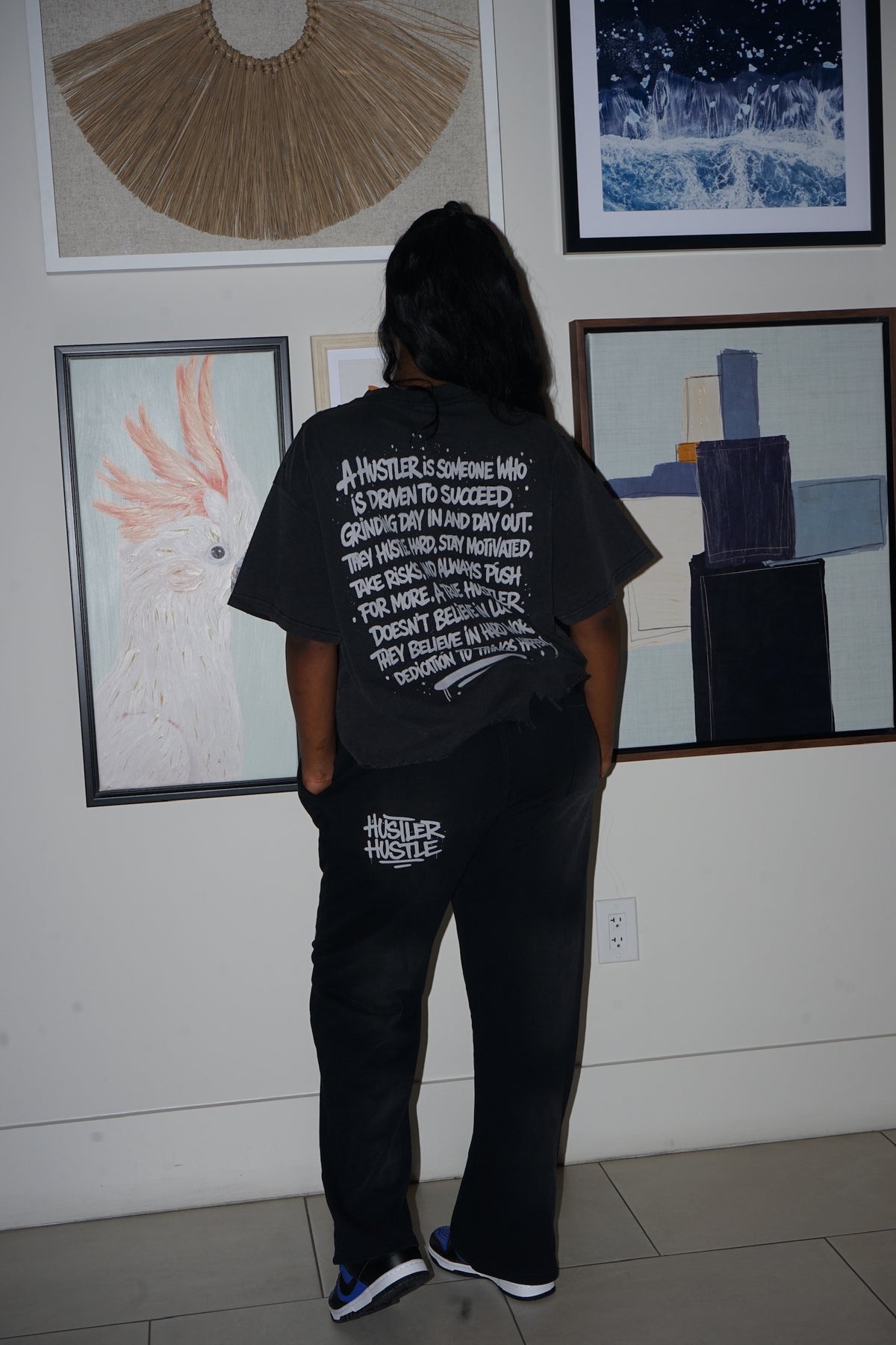 Premium Hustle - T-Shirt